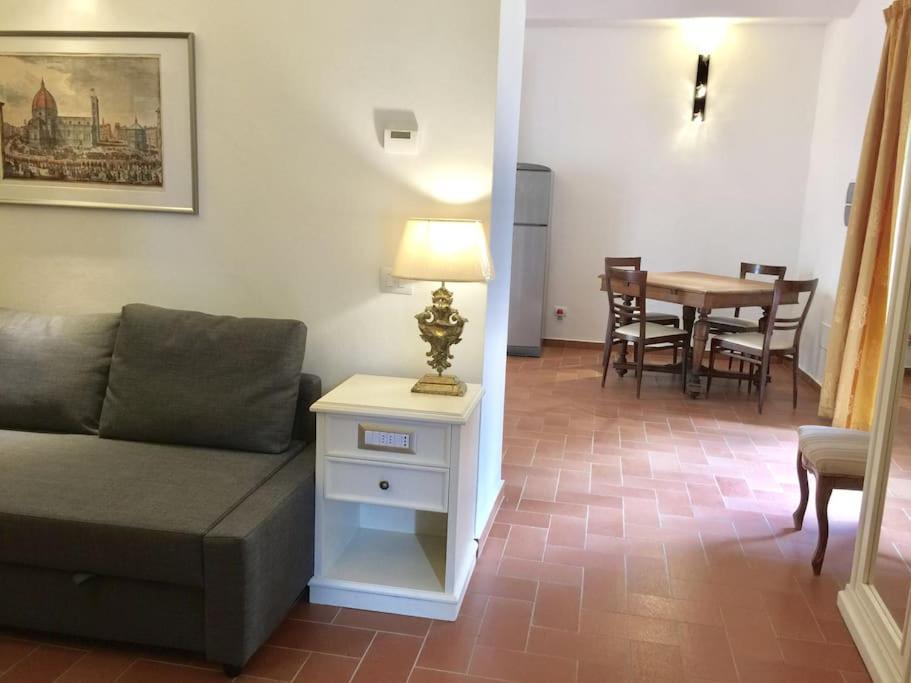 Dalu Florence Apartment Davide - Private Car Park 15 Minutes To The City Center المظهر الخارجي الصورة