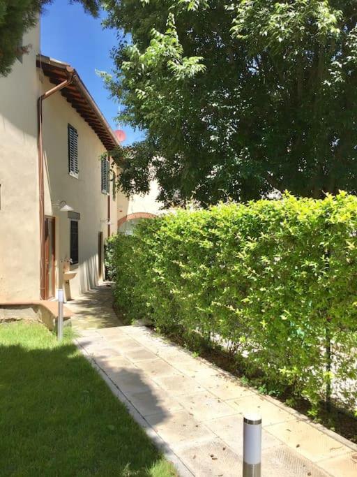 Dalu Florence Apartment Davide - Private Car Park 15 Minutes To The City Center المظهر الخارجي الصورة