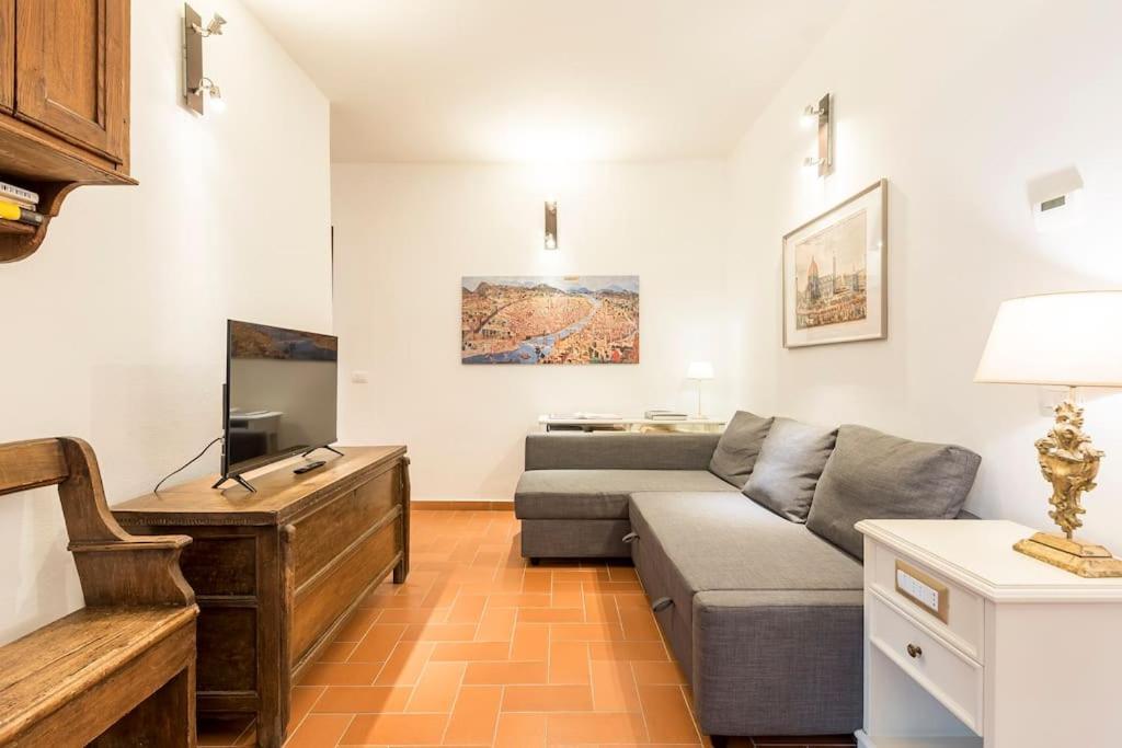 Dalu Florence Apartment Davide - Private Car Park 15 Minutes To The City Center المظهر الخارجي الصورة