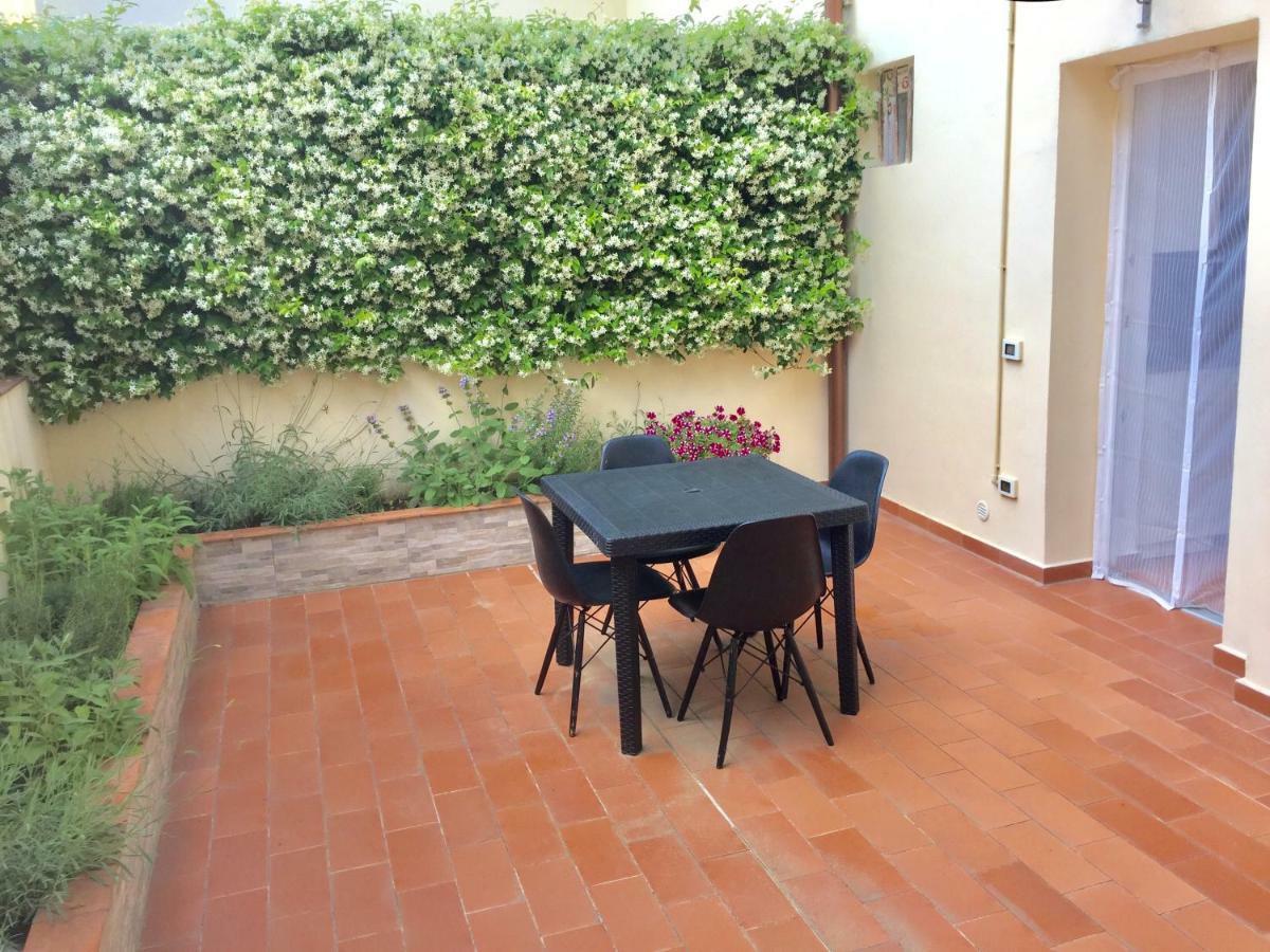 Dalu Florence Apartment Davide - Private Car Park 15 Minutes To The City Center المظهر الخارجي الصورة